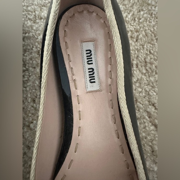 Miu Miu Black Patent Leather Crystal Embellished Ballet Flats Size 38.5 - Picture 4 of 7